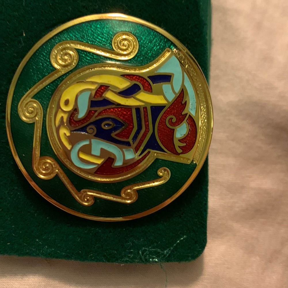 Brooch